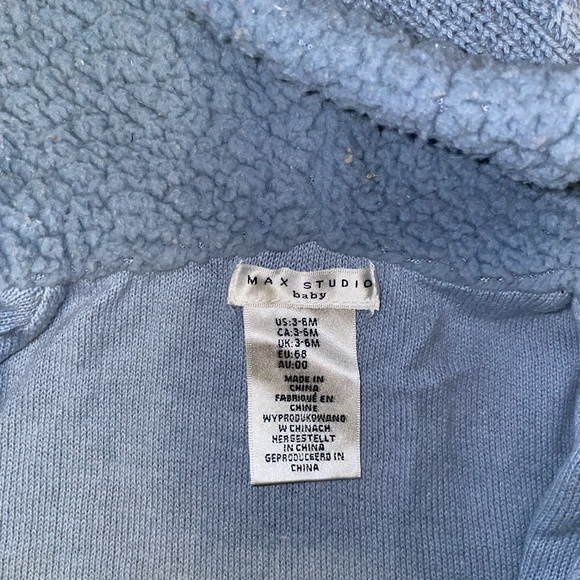 Max Studio Baby 3-6 month sweater onesie with feet - Picture 5 of 5